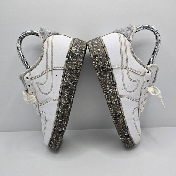 Nike | AF1s GS Recycled 'Wool White Pack' leather low-top sneakers | KIDS 2 - Picture 8 of 12